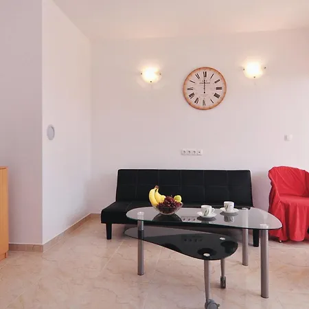 Lovely In With Swimming Pool