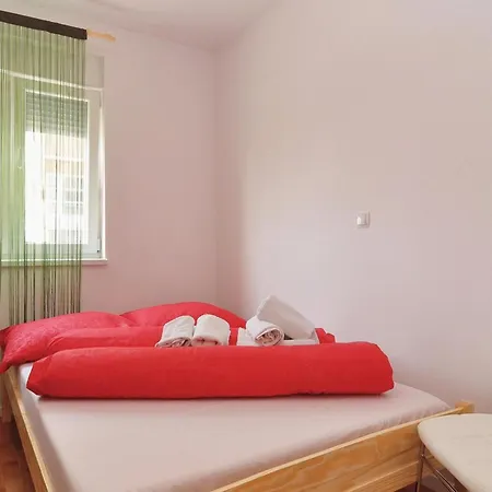 Lovely In With Swimming Pool * Nin